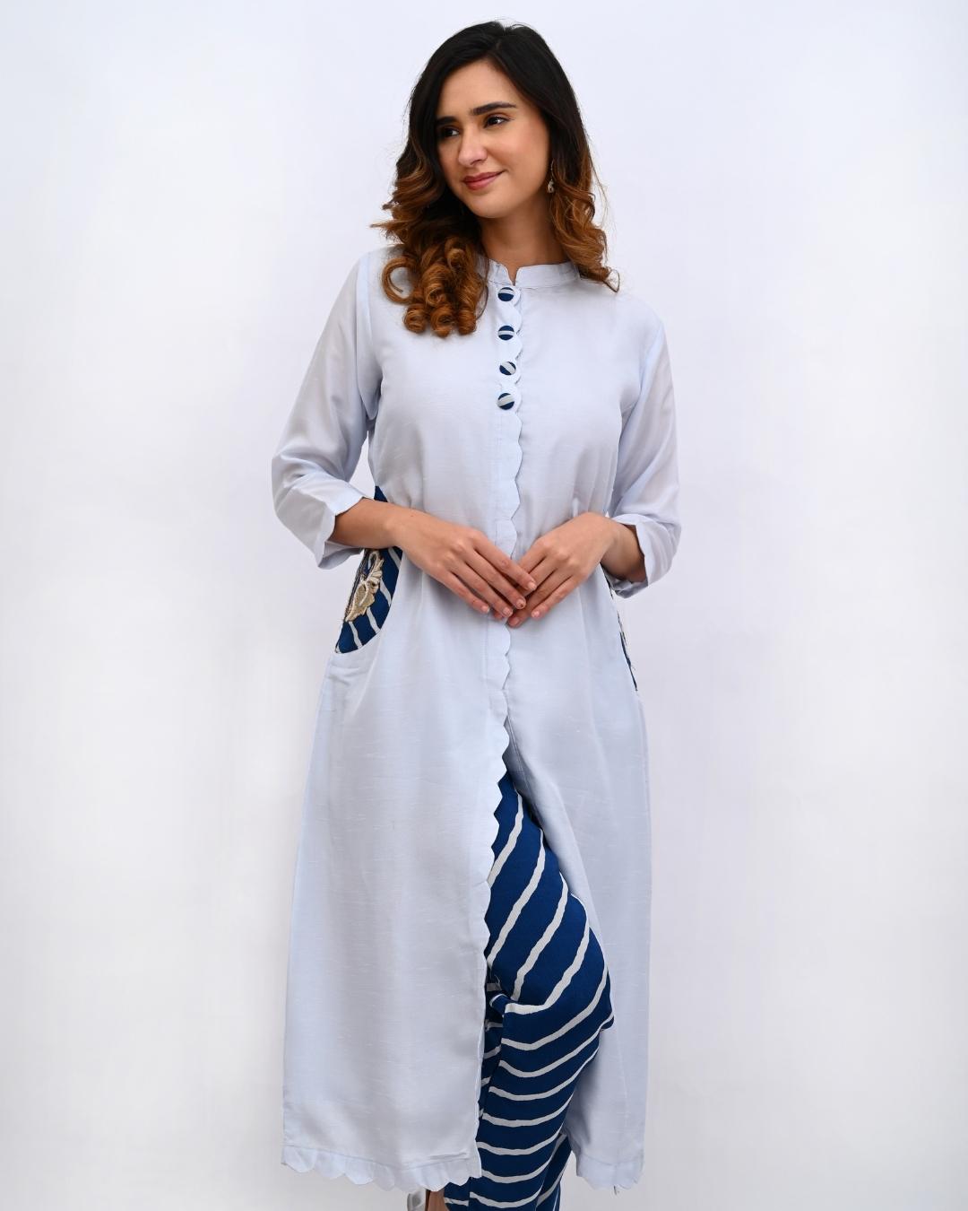 Contrast embroidered Cord Set