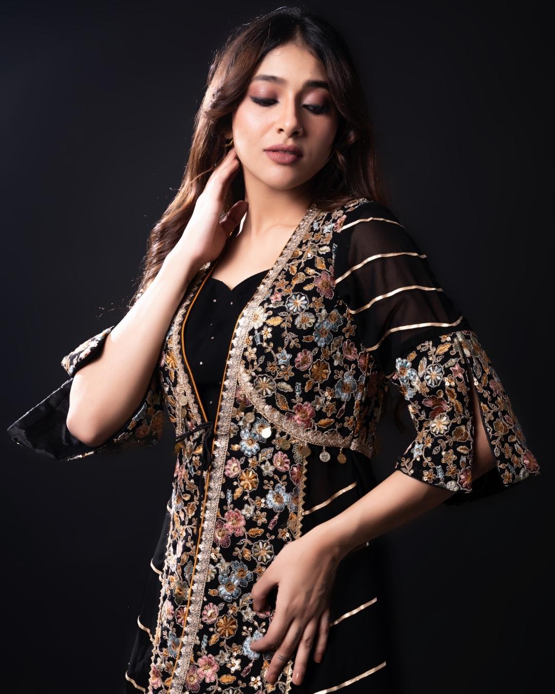 BLACK LONG JACKET INDOWESTERN SET