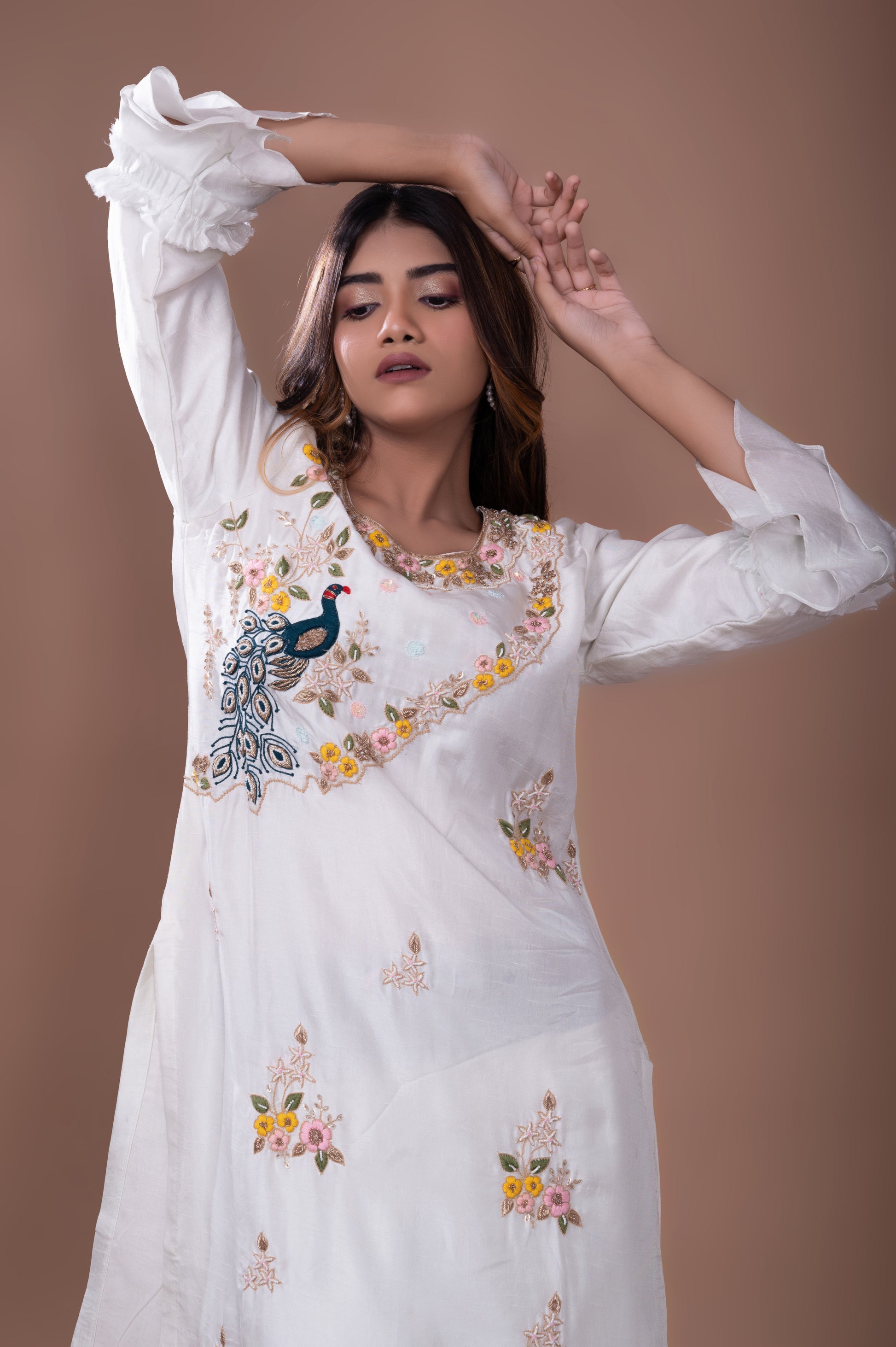 WHITE DOLA SILK PEACOCK EMBRIODERY